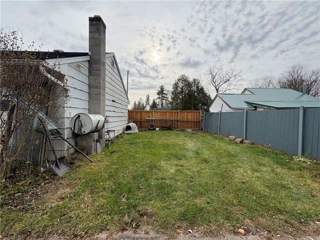 41 Walnut Street North, Waterloo, NY 13165