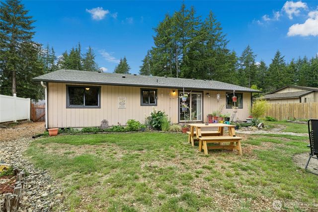 61 E Fir Court, Shelton, WA 98584