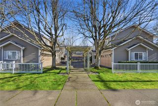 860 2nd Avenue NW #860, Issaquah, WA 98027