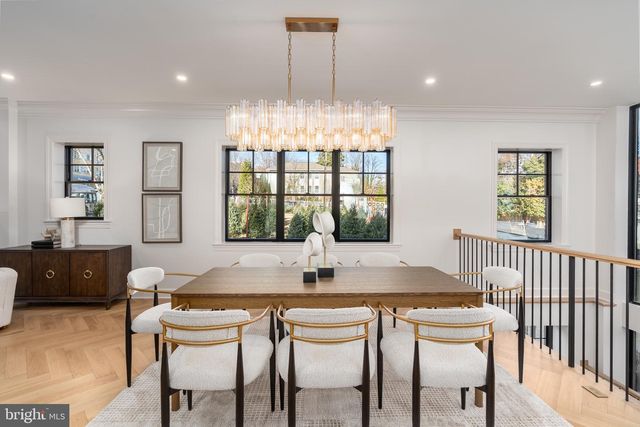 2619 WISCONSIN AVE NW, Washington, DC 20007