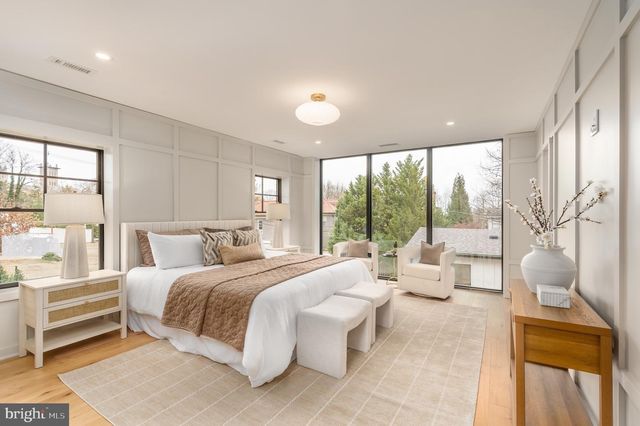 2619 WISCONSIN AVE NW, Washington, DC 20007