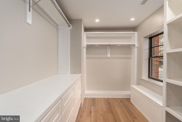 2619 WISCONSIN AVE NW, Washington, DC 20007