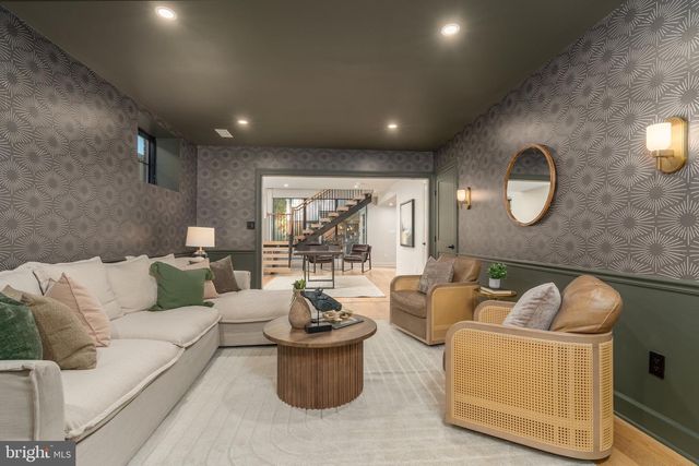 2619 WISCONSIN AVE NW, Washington, DC 20007