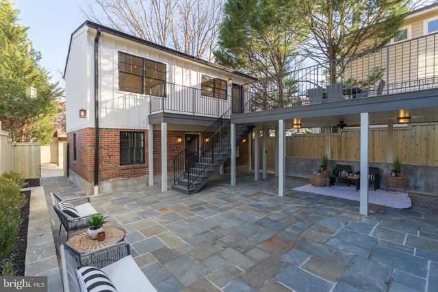 2619 WISCONSIN AVE NW, Washington, DC 20007