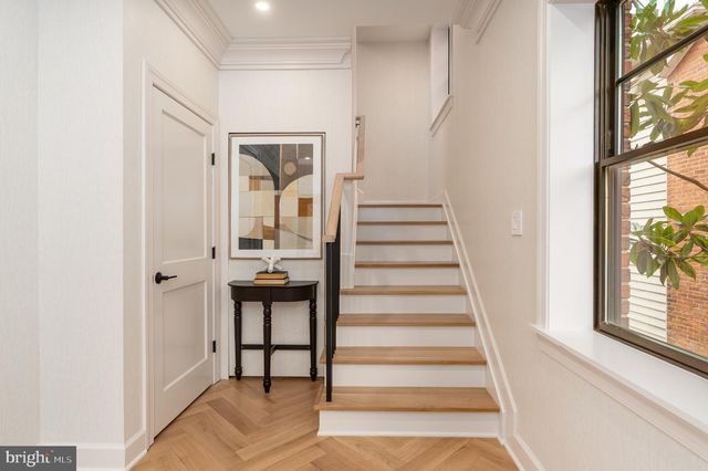 2619 WISCONSIN AVE NW, Washington, DC 20007