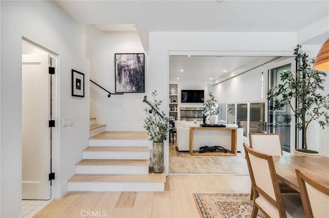 428 Fernleaf Avenue, Newport Beach, CA 92625