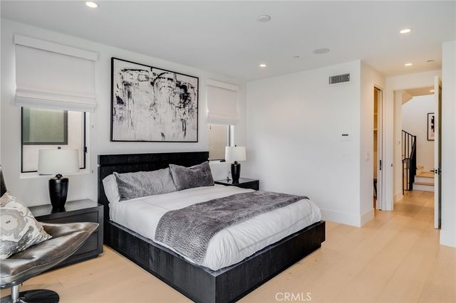 428 Fernleaf Avenue, Newport Beach, CA 92625