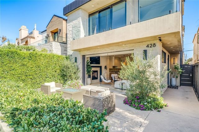428 Fernleaf Avenue, Newport Beach, CA 92625