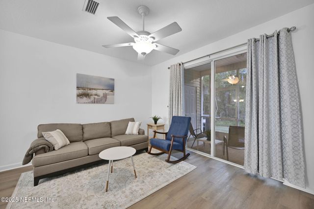 3578 TWISTED TREE Lane, Jacksonville, FL 32216