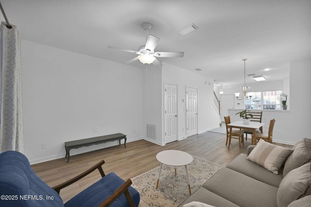 3578 TWISTED TREE Lane, Jacksonville, FL 32216