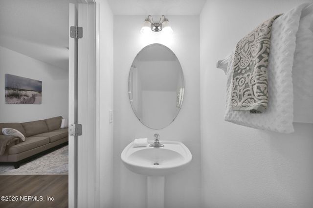 3578 TWISTED TREE Lane, Jacksonville, FL 32216