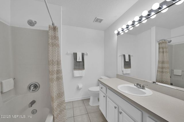 3578 TWISTED TREE Lane, Jacksonville, FL 32216