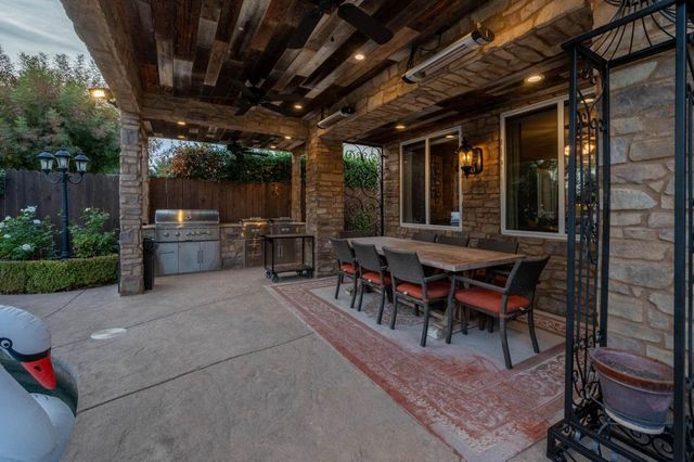 2264 Vermont Avenue, Clovis, CA 93619