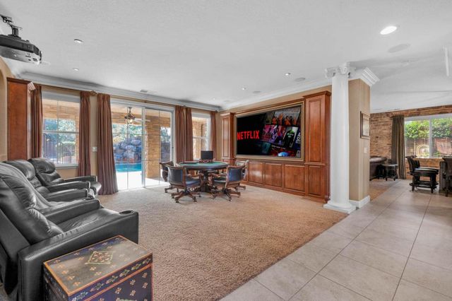 2264 Vermont Avenue, Clovis, CA 93619