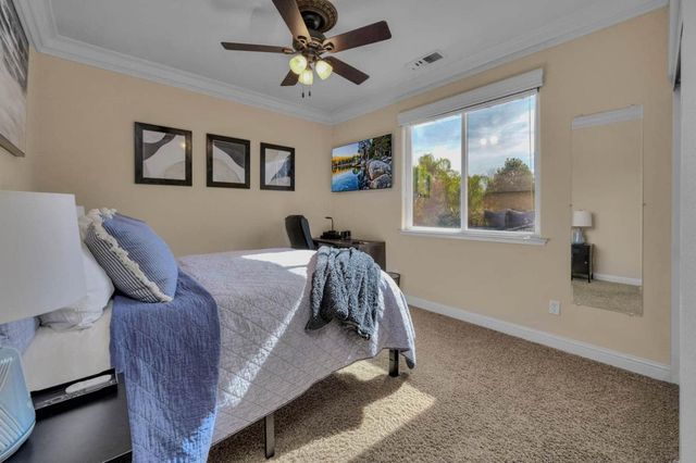 2264 Vermont Avenue, Clovis, CA 93619