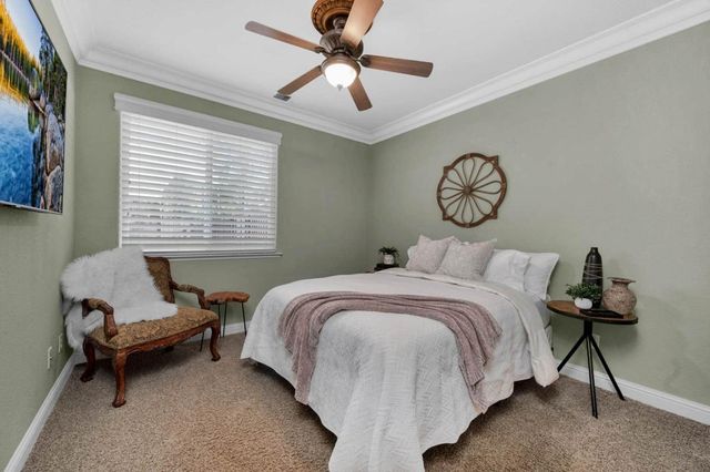 2264 Vermont Avenue, Clovis, CA 93619