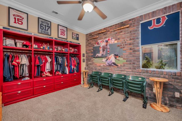 2264 Vermont Avenue, Clovis, CA 93619