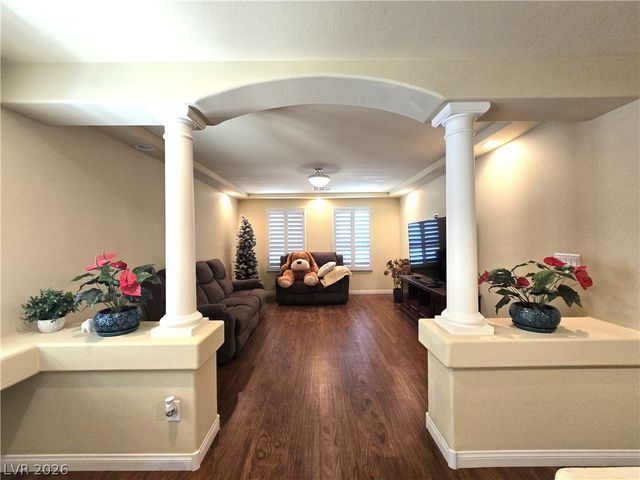 9680 Paraiso Springs Street, Las Vegas, NV 89139