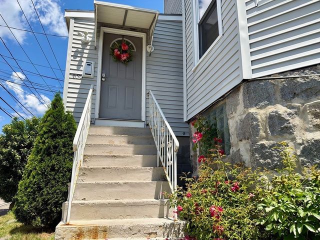 630 Metropolitan Ave 3, Boston, MA 02136
