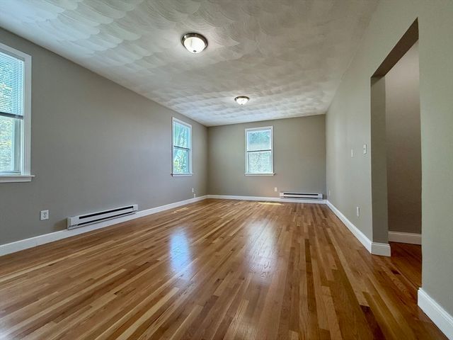 630 Metropolitan Ave 3, Boston, MA 02136