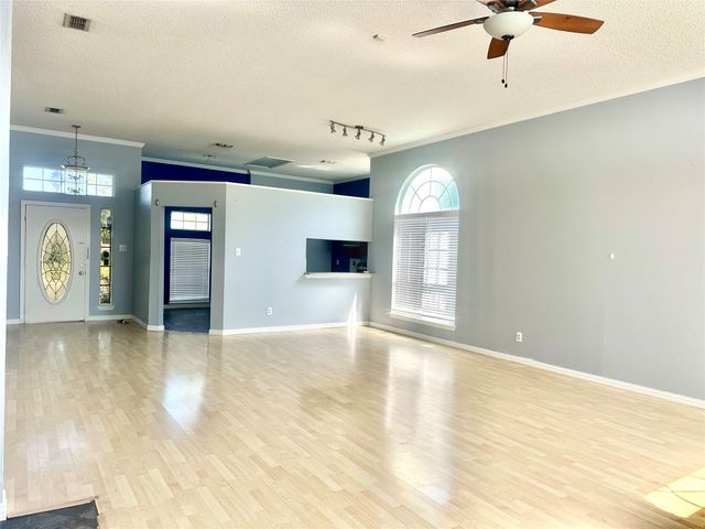 1214 Wagon Wheel Road, Garland, TX 75040