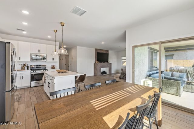 40445 W BRAVO Drive, Maricopa, AZ 85138