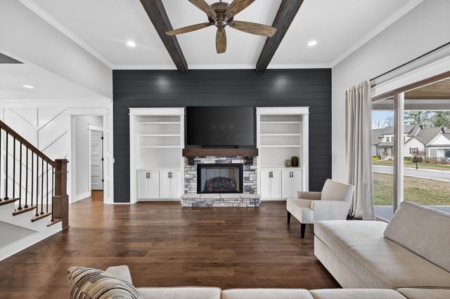 185 Wakeboard Way, Winchester, TN 37398