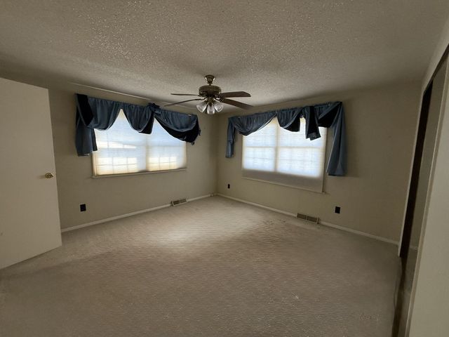 1203 W Clark Street, Princeton, IL 61356