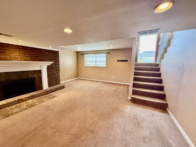 1203 W Clark Street, Princeton, IL 61356