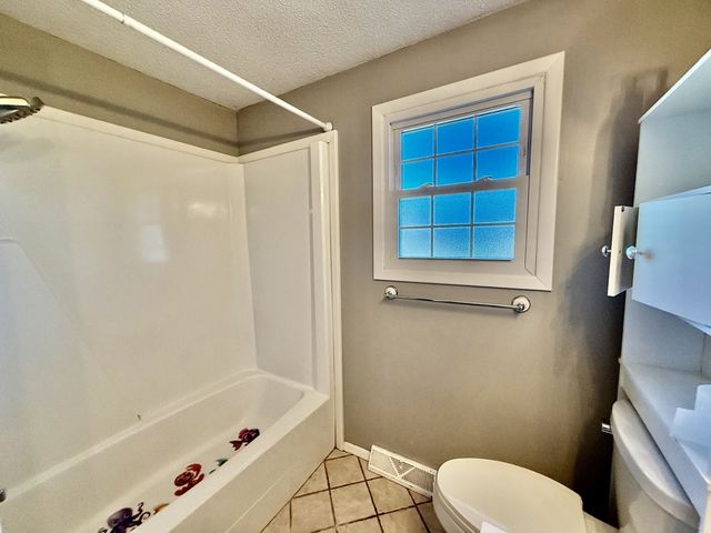 1203 W Clark Street, Princeton, IL 61356