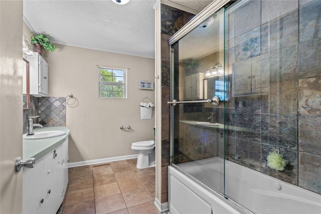 611 N Avenue Q, Clifton, TX 76634