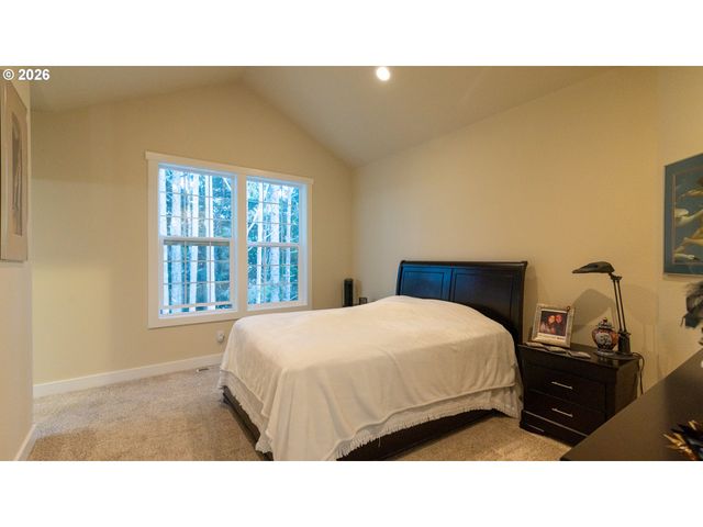 4161 Se INLET Ave, Lincoln City, OR 97367