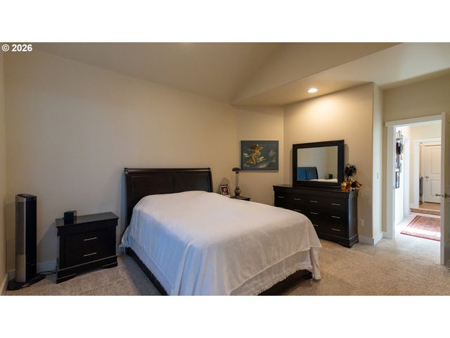 4161 Se INLET Ave, Lincoln City, OR 97367