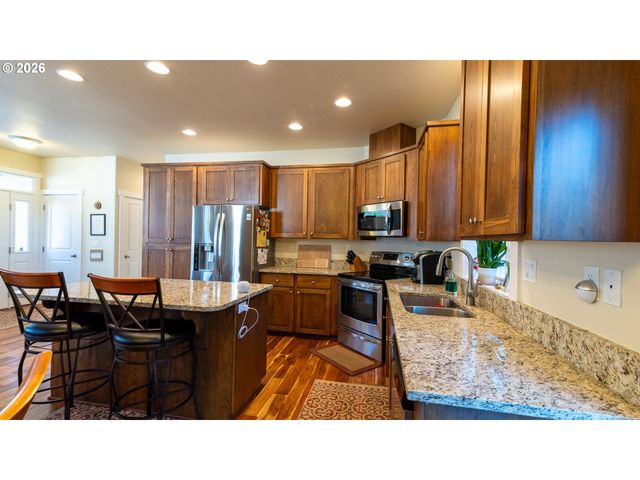 4161 Se INLET Ave, Lincoln City, OR 97367