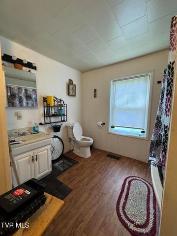 2342 Roda Road, Appalachia, VA 24216