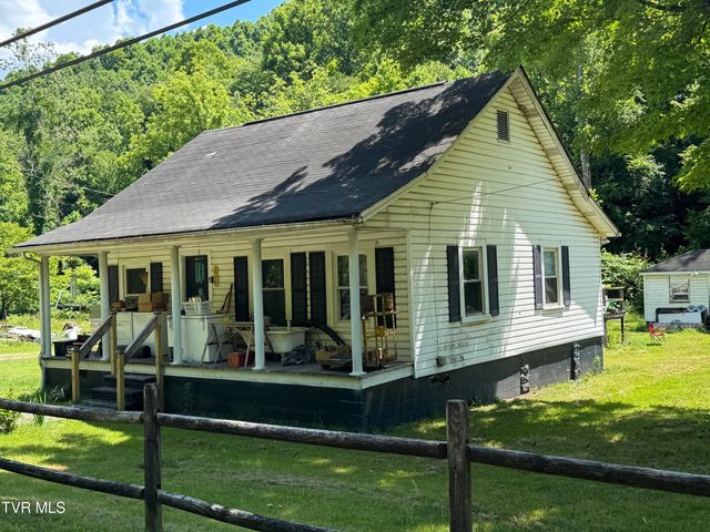 2342 Roda Road, Appalachia, VA 24216