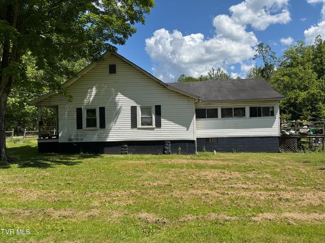 2342 Roda Road, Appalachia, VA 24216