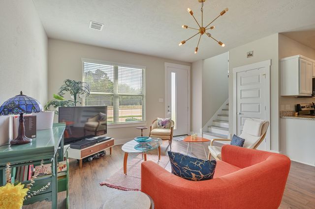3903 Ws Phillips Parkway, College Station, TX 77845