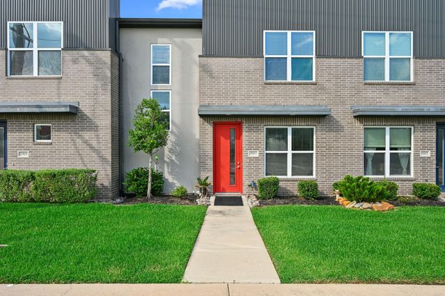 3903 Ws Phillips Parkway, College Station, TX 77845