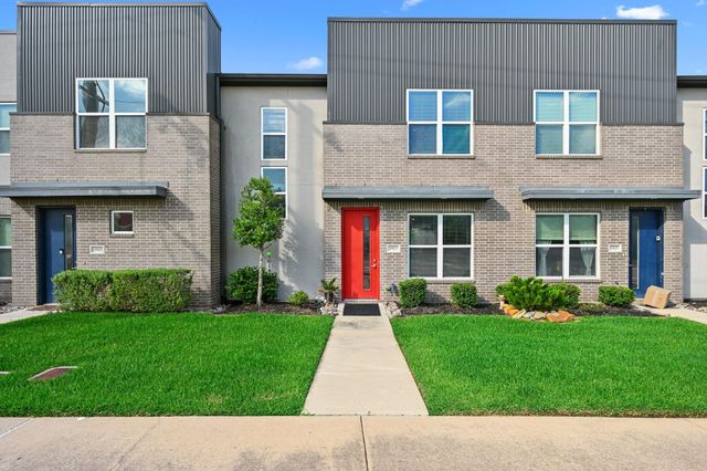 3903 Ws Phillips Parkway, College Station, TX 77845