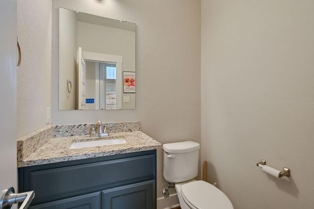 3903 Ws Phillips Parkway, College Station, TX 77845