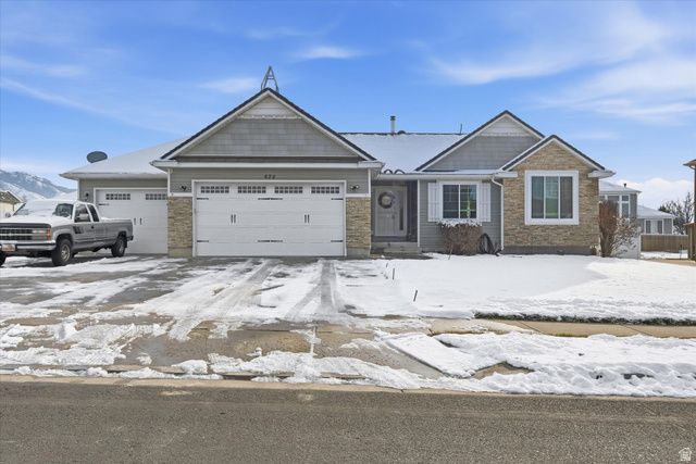 624 E 2100 N, North Logan, UT 84341