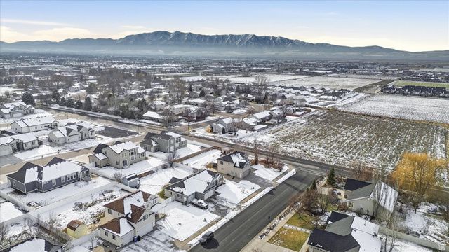 624 E 2100 N, North Logan, UT 84341