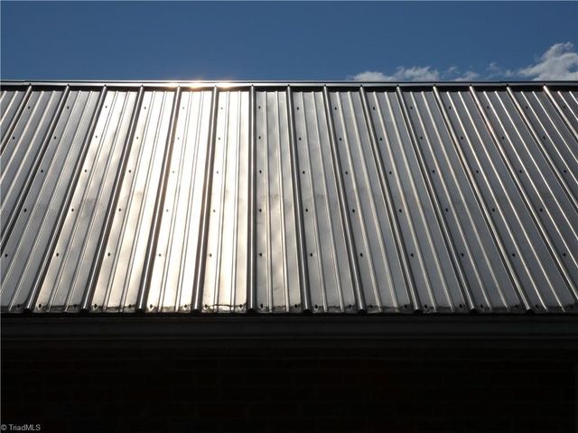 2237 Courtney Huntsville Road, Yadkinville, NC 27055