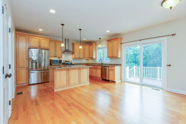 38 Folger Ave, Beverly, MA 01915