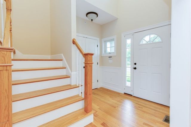 38 Folger Ave, Beverly, MA 01915