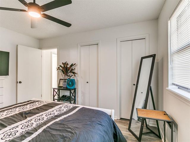 124 Oakside Drive, Moore, OK 73160