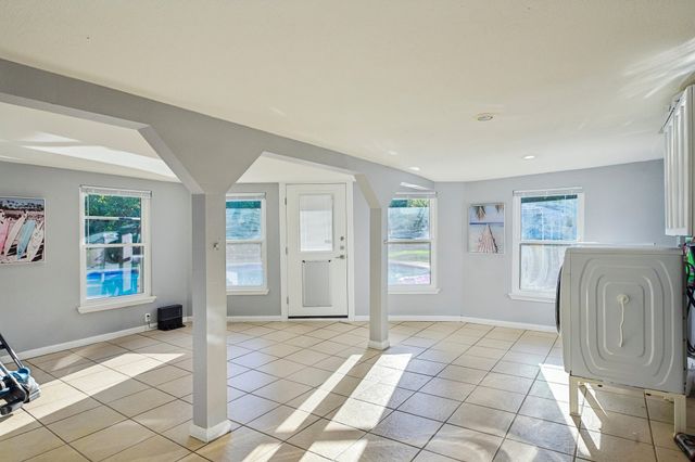 500 Spinner Road, Desoto, TX 75115
