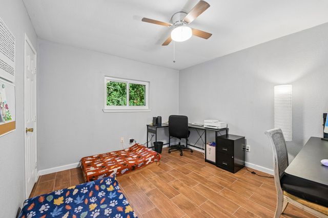 500 Spinner Road, Desoto, TX 75115