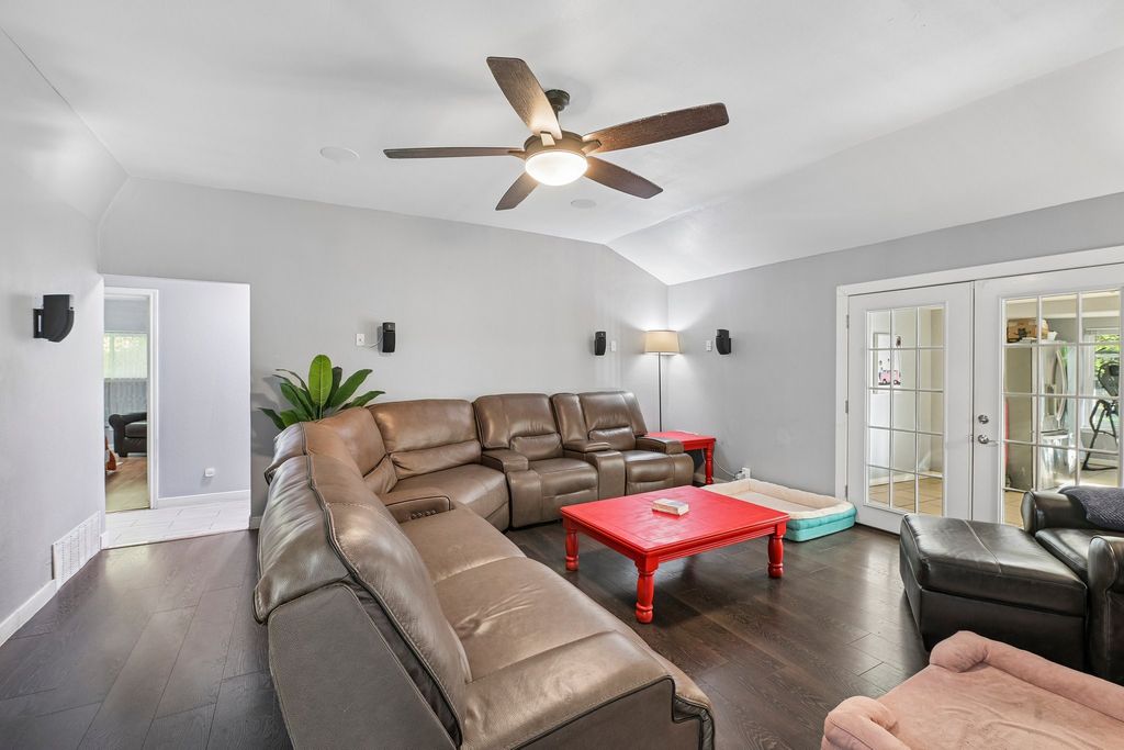 500 Spinner Road, Desoto, TX 75115 — photo 5